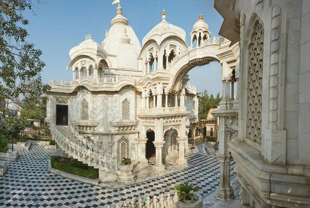Mathura-iskon-temple