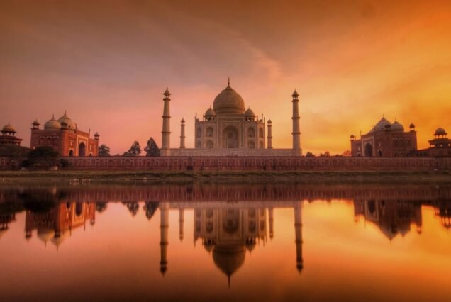 taj1